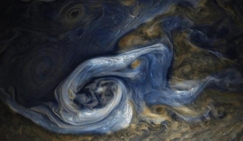 NASA发布震撼木星高清近距离照片 如印象派大师画作