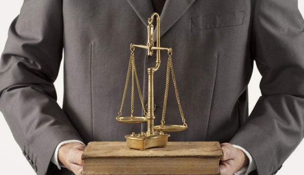 刑事案件如何选择好律师?收费标准是什么？