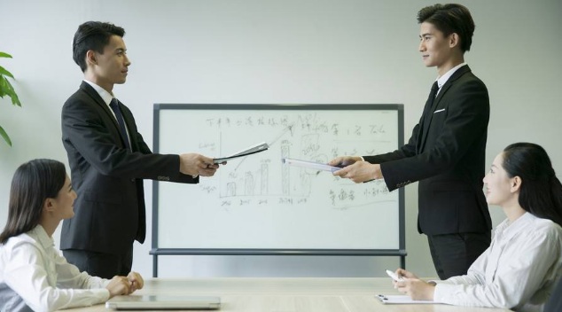 如何审查合同?2018年律师审查合同收费标准是什么?