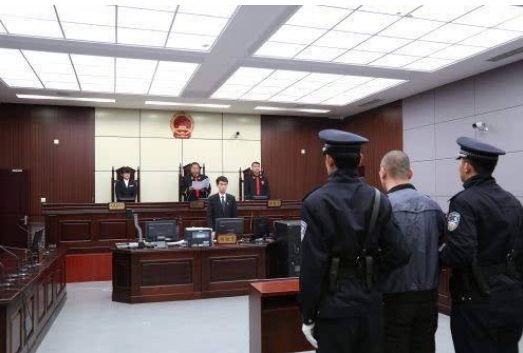 2018年利用未公开信息交易罪立案标准与量刑标准是什么?