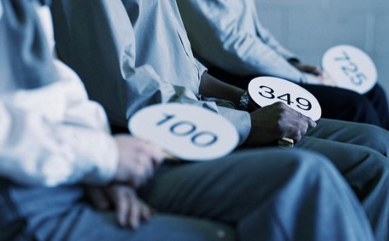 33辆涉案奔驰网上拍卖 网购司法拍卖车辆需要注意哪些问题?