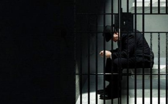 2019年伪造、变造、买卖身份证件罪的立案标准与量刑标准是什么?