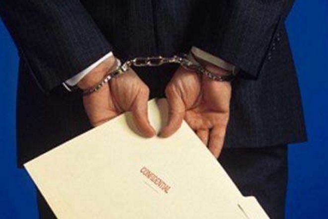 2019年侵犯商业秘密罪的立案标准与量刑标准是什么?