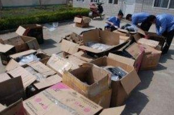 2019年假冒注册商标罪的立案标准与量刑标准是什么?