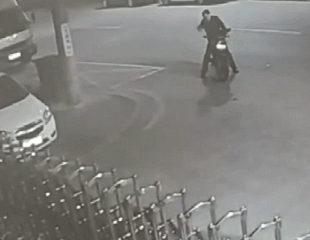 醉酒后与狗对骂半小时 2019年喝醉酒骑摩托车会被怎么处罚?