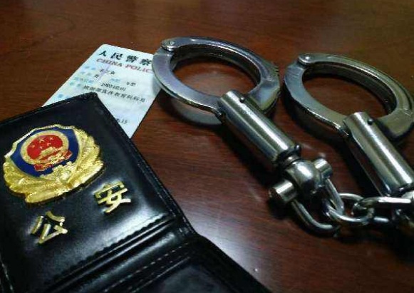 殴打他人会构成故意伤害吗?故意殴打他人至人轻微伤是犯罪吗?
