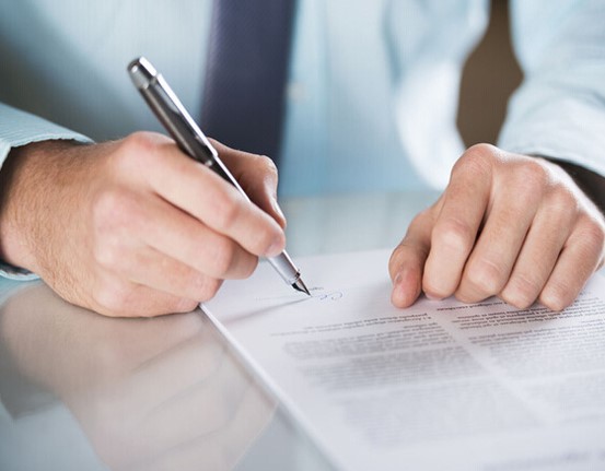 什么情况下可以单方面解除合同?法律如何规定行使解除权的程序?