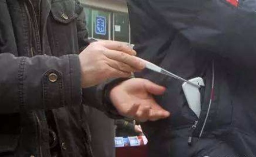 2019年偷东西一定会构成盗窃罪吗?偷多少东西才算犯法?