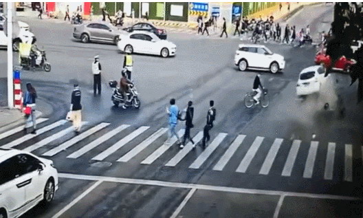 上海金沙江路车祸 造成特大交通事故怎么判刑？