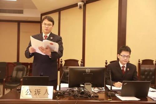 2019年刑事案件请律师的收费标准是什么?影响收费标准的因素有哪些?