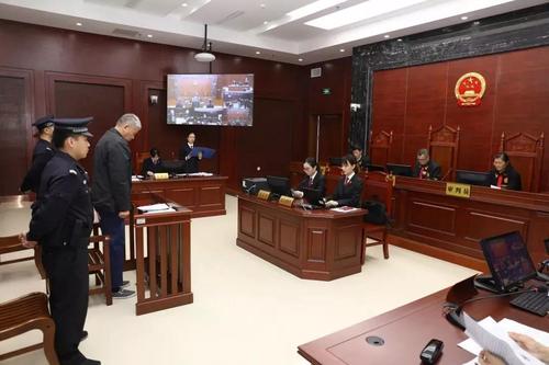 2020年律师可以提供哪些法律服务?怎样确定律师费?