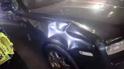 电动车撞劳斯莱斯需赔20万 电动车有保险可赔吗？