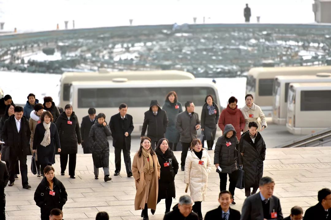 2020两会关于取消前科 两会2020年什么时间开？