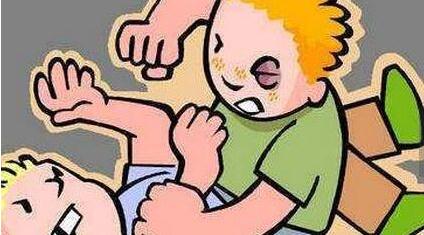 热刺大将怒揍球迷 打架对方先动手责任怎么分？