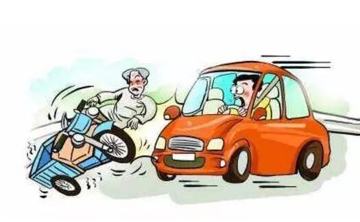 陕西旬阳一农用车坠崖7人遇难 交通事故司机死亡由谁担责？