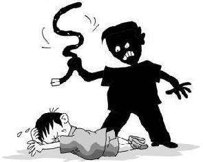 陕西遭父亲抱摔幼童死亡 虐待儿童致死怎么判