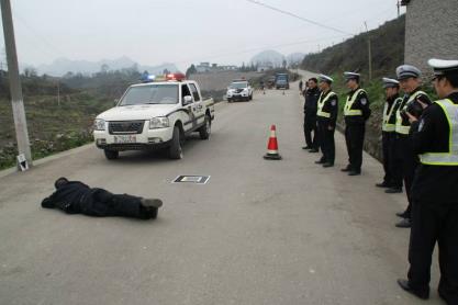 交通事故现场勘查方法有哪些?交通事故现场勘查程序是怎样的?