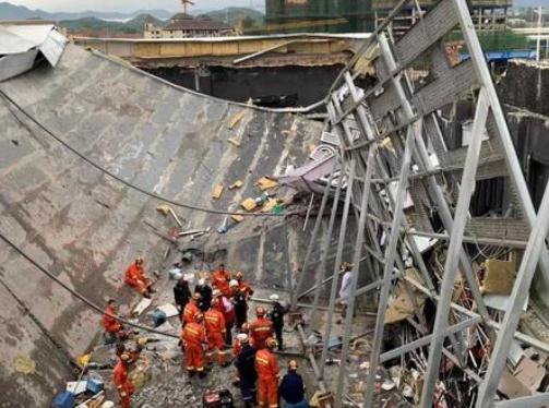 山西临汾一饭店坍塌 饭店坍塌由谁担责？