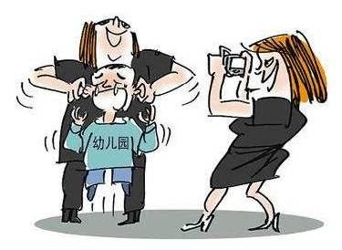 被幼师扔摔缝8针男童母亲发声 虐待儿童罪的量刑标准是什么