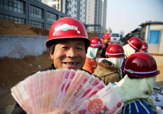 拖欠农民工工资可以找哪个部门？拖欠农民工资可以要求赔偿吗？