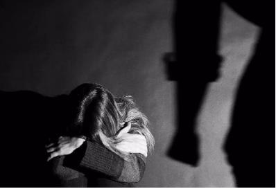 南京遭碾压女子离婚前曾被家暴 遭遇家庭暴力怎么保护自己？