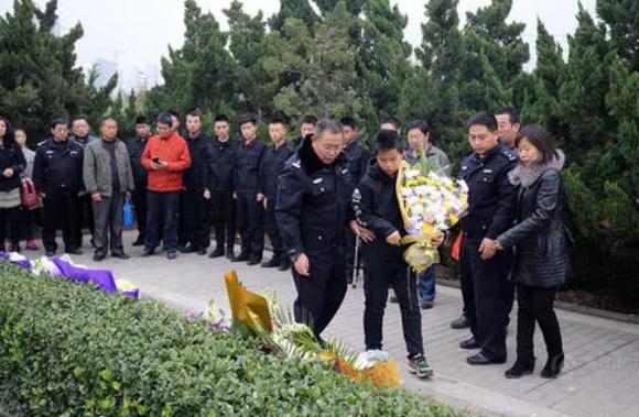 2021烈士家属待遇法律怎么规定的？烈士家属每月能领多少钱？