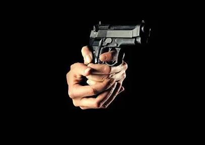 美弗洛伊德案警察被判22.5年 我国犯过失杀人罪要判几年？