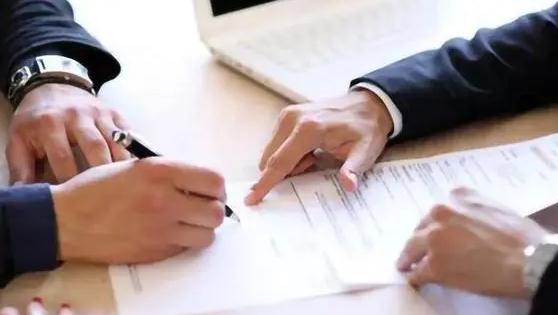 哪些情形可以申请劳动仲裁？申请劳动仲裁有哪些流程？