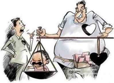 23岁女子卖掉亲生儿后敲诈买家 卖亲生孩子判刑多少年?