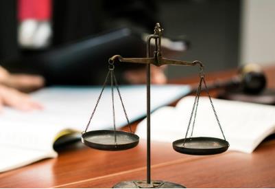 共同犯罪的成立条件有哪些?共同犯罪的处罚原则是什么?