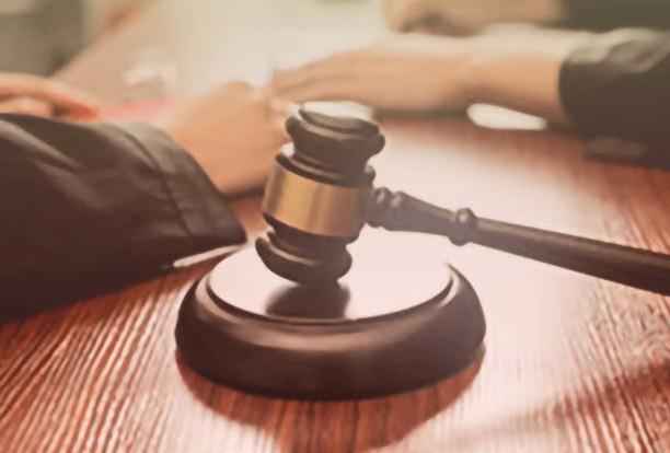 仲裁费用一般要多少钱？法定仲裁费用由谁出？