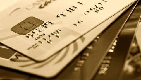信用卡逾期4个月有什么影响？信用卡逾期三个月还不上怎么办？