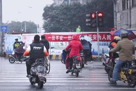 2022年电动车闯红灯会扣驾照分吗?