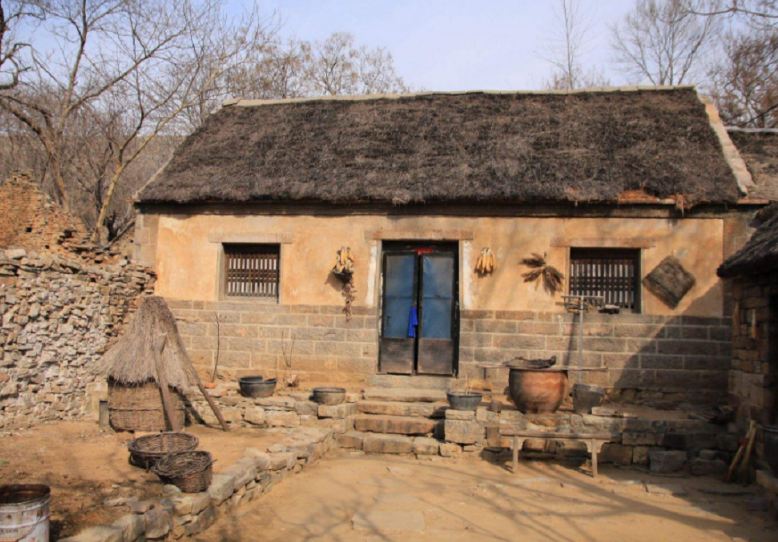 农村房屋可以买卖吗?买卖农村房屋怎么过户?