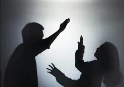 轻伤二级私了20万多不?轻伤二级赔偿了还判刑吗?