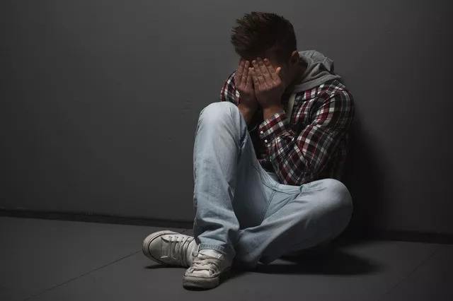 女性强奸男性算强奸吗?女性强奸男性怎么判刑?