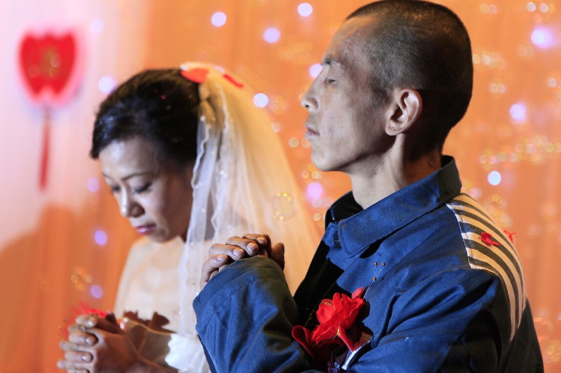 2022服刑人员能结婚吗?服刑人员结婚可以减刑吗?