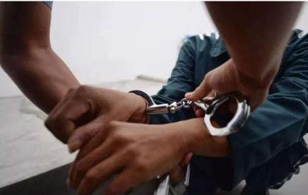 3人造谣佟丽娅相关信息被行拘 行政拘留可以保释吗?