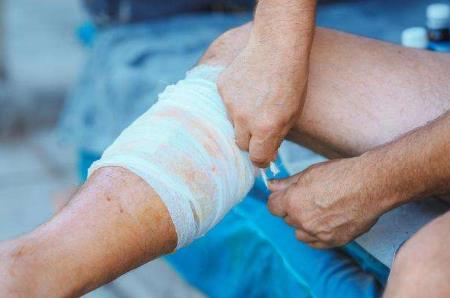 2022轻微伤赔偿6至10万合理吗?轻微伤一般赔偿多少钱?