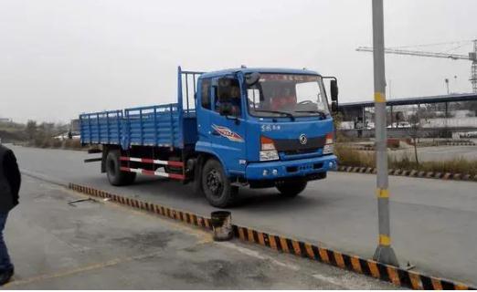 2022年b1驾驶证能开什么车型？b1驾驶证年审新规定是怎样？