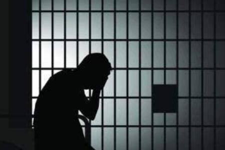 没犯法可以申请坐牢吗?多少岁以后不用坐牢?