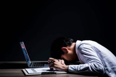 B站回应武汉员工过年加班猝死 加班猝死算工伤吗?