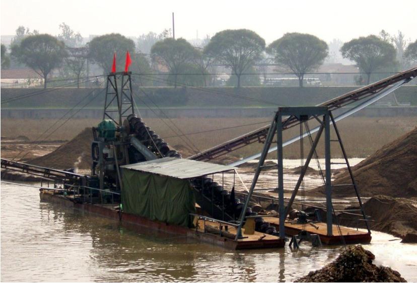 非法挖沙打什么电话举报?2022非法挖沙的立案标准