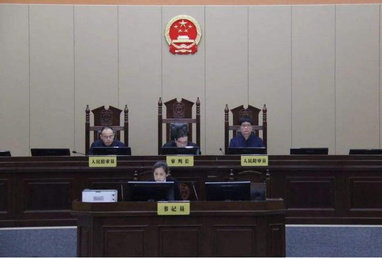 被起诉对个人有影响吗?被告不出庭后果严重吗?