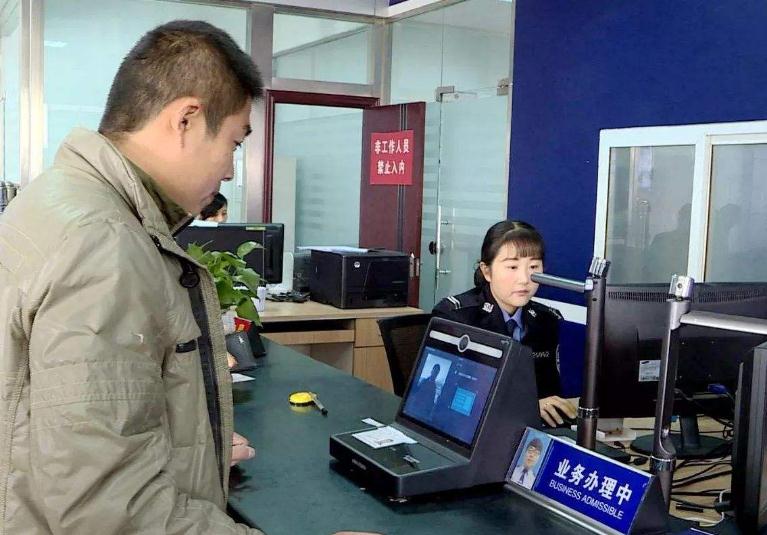 代扣驾驶证分怎么处理?驾驶证扣分一定要本人去吗?