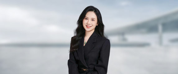 黄薇薇律师