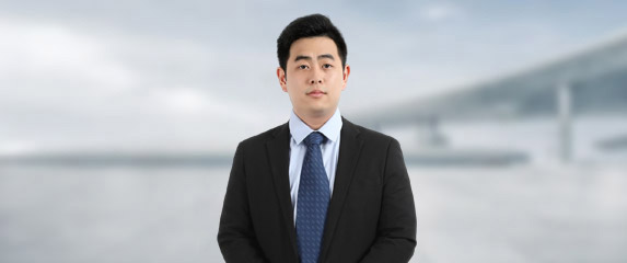张孟琦律师