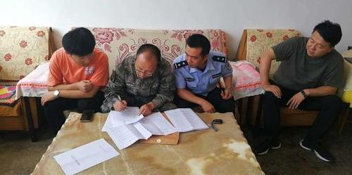 父母哪些情况会影响孩子政审?