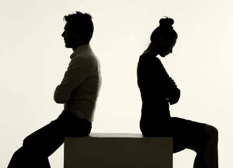 夫妻分居三个月可以起诉离婚吗?夫妻分居一方不同意离婚怎么办?