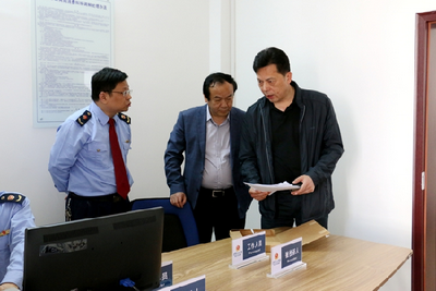 市局党组书记,局长林勇到市局开发区分局调研指导